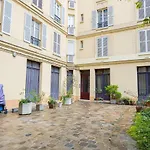 Studio Republique Jemmapes Free Netflix